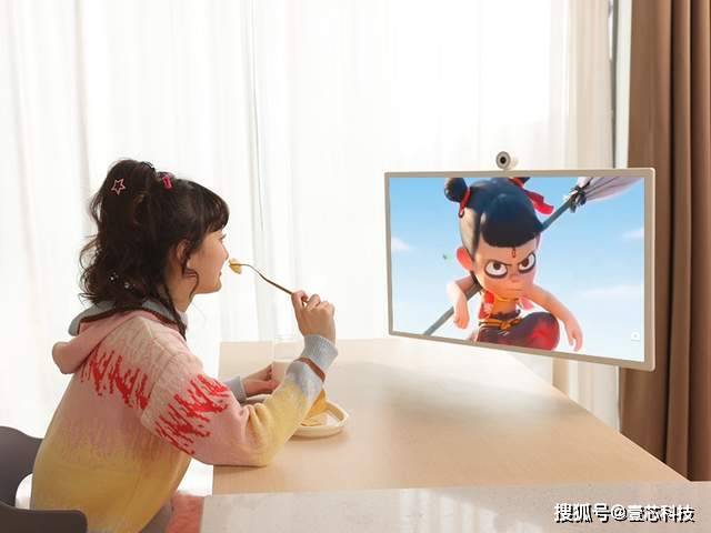 科技推出“闺蜜机”重新定义数字生活时代凯发k8娱乐登录家庭生活新物种！壹芯